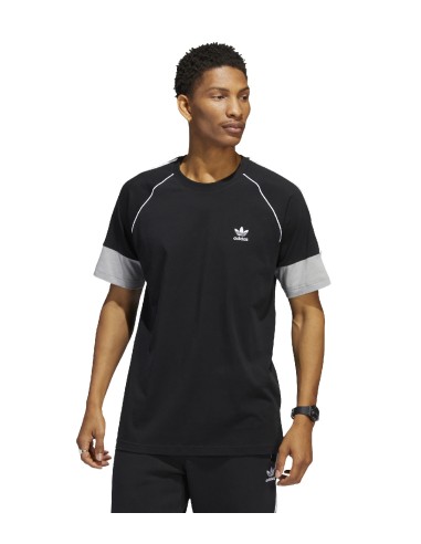 adidas Originals - Camiseta SST