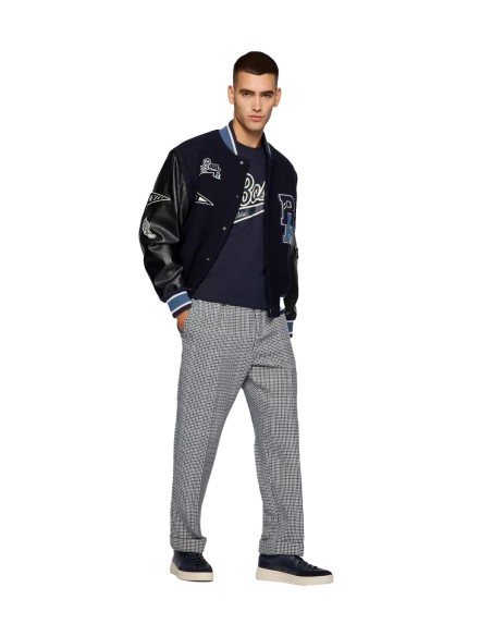 BOSS x Russell Athletic - Camiseta Relaxed Fit Exclusive Logo