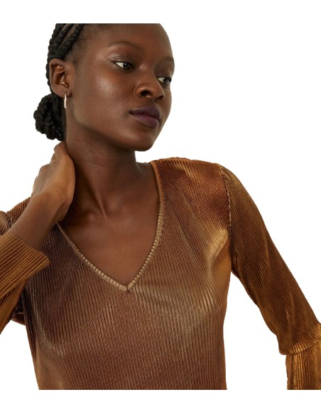 French Connection - Camiseta Taina Metallic Pleated