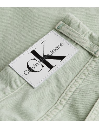 Calvin Klein Jeans - Pantalón Corto Denim Mom