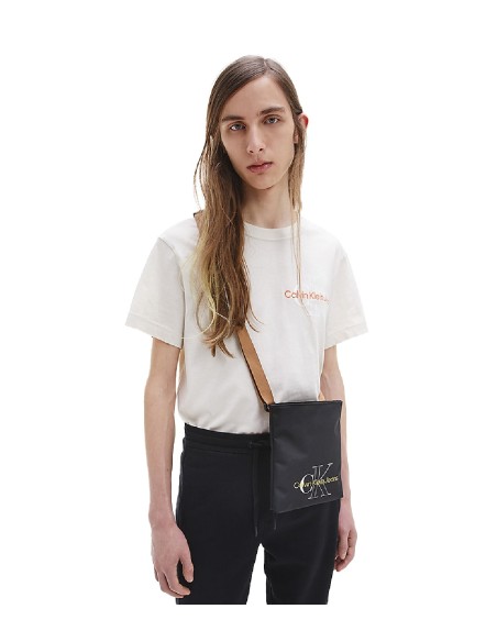Calvin Klein Jeans - Camiseta Two Tone Monogram Logo