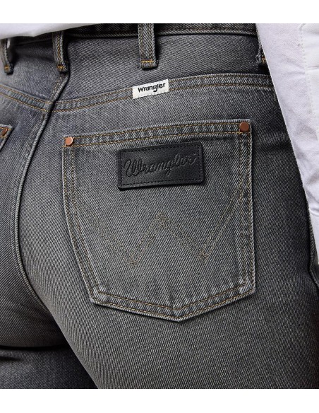 Wrangler® - Pantalón Vaquero  Mom Straight in Overstated