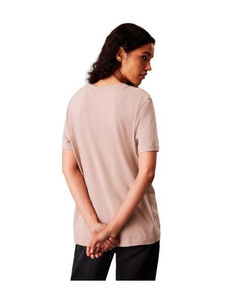 Calvin Klein - Camisetas Ck Embro Badge V-Neck Tee