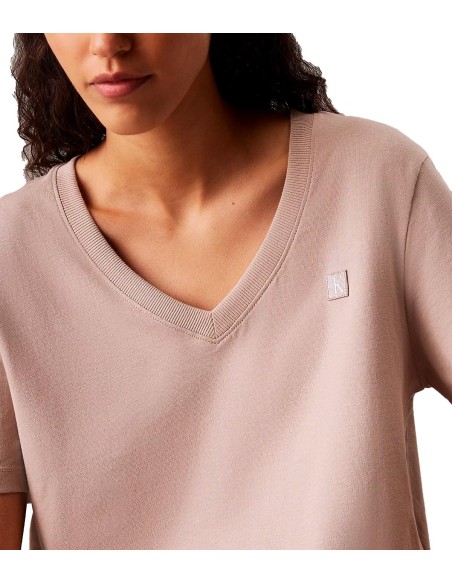 Calvin Klein - Camisetas Ck Embro Badge V-Neck Tee