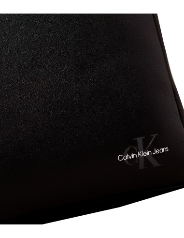 Calvin Klein - Accesorios Monogram Soft Reporter22