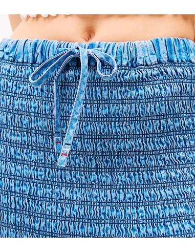 Tommy Jeans - Minifalda de Chambray Slim Fit