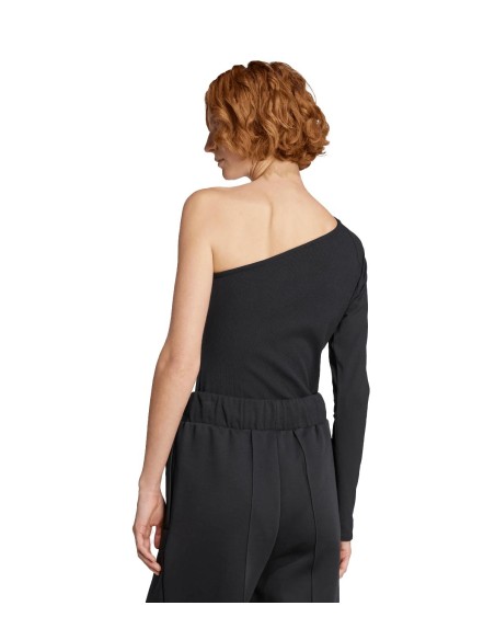 Adidas - Body Campus