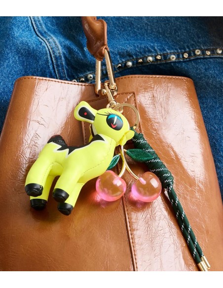 Essentiel Antwerp - Charm de Ciervo para Bolso en Polipiel