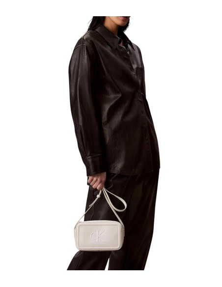 Calvin Klein - Accesorios Raised Ck Camera Bag