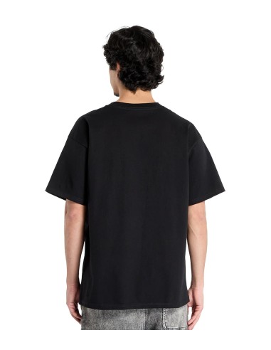 Pleasures - Camiseta Girl Is A Gun