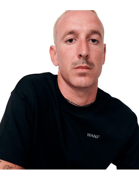 We Are Not Friends - Camiseta Sewing